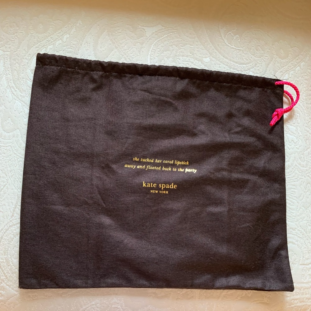 Kate Spade 🎈Dust Bag in Dark Brown with Gold print and pink closure💕